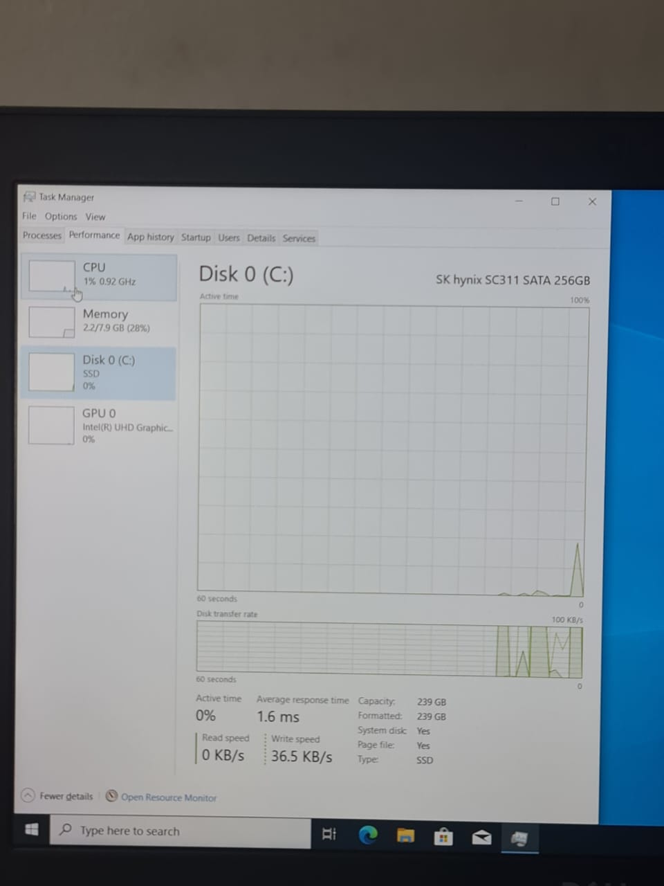 Dell Latitude E5590 Corei5 – 8350U – 8G Ram – 256G SSD – screen 15.6