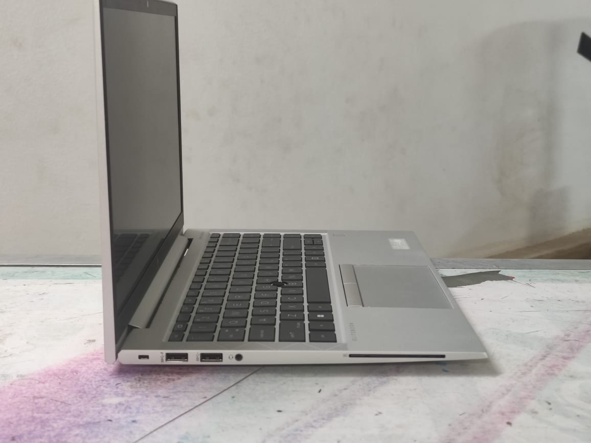 HP EliteBook 845 G8 AMD Ryzen 5 PRO 5650U – Ram 16G – SSD 512G - 3