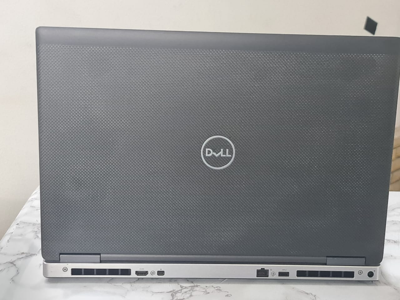 Dell Precision 7740 Intel Core I9-9880H Ram 16GB DDR4 512GB SSD NVIDIA Quadro RTX3000 6GB 17.3″ FHD