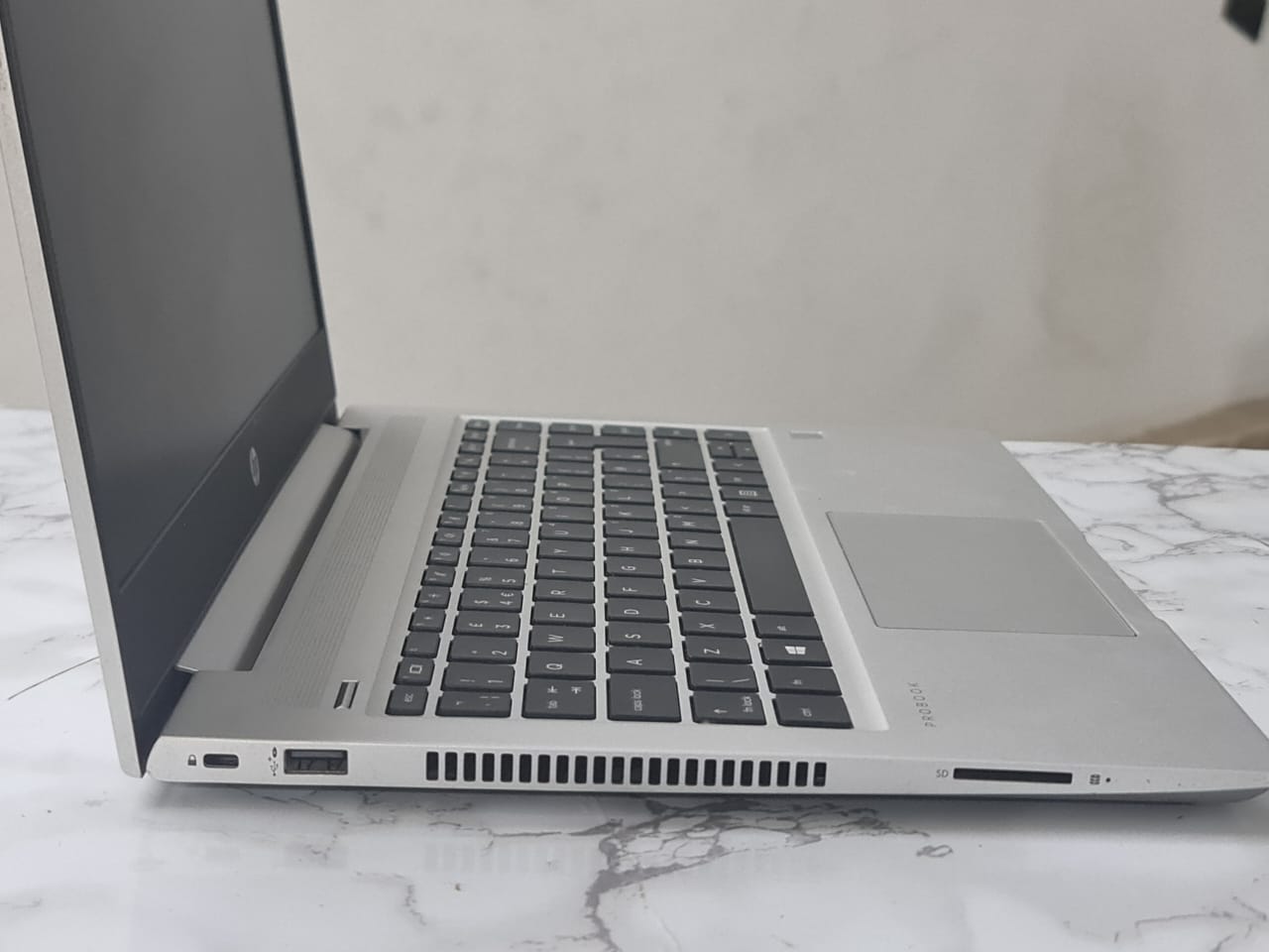 HP ProBook 445R G6 Laptop – 14″ FHD Display – 2.1GHz AMD Ryzen 3 3200U Quad-Core – 8GB DDR4-256GB SSD – Win10 pro