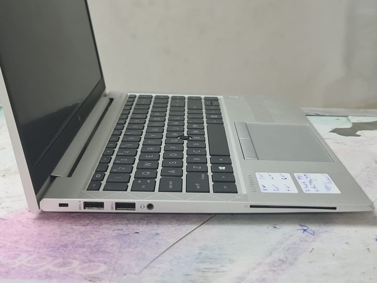 HP EliteBook 845 G7 14″ – AMD Ryzen 5 PRO 4650U Octa-core (8 Core) 1.70 GHz – 16 GB RAM – 256 GB SSD - 8