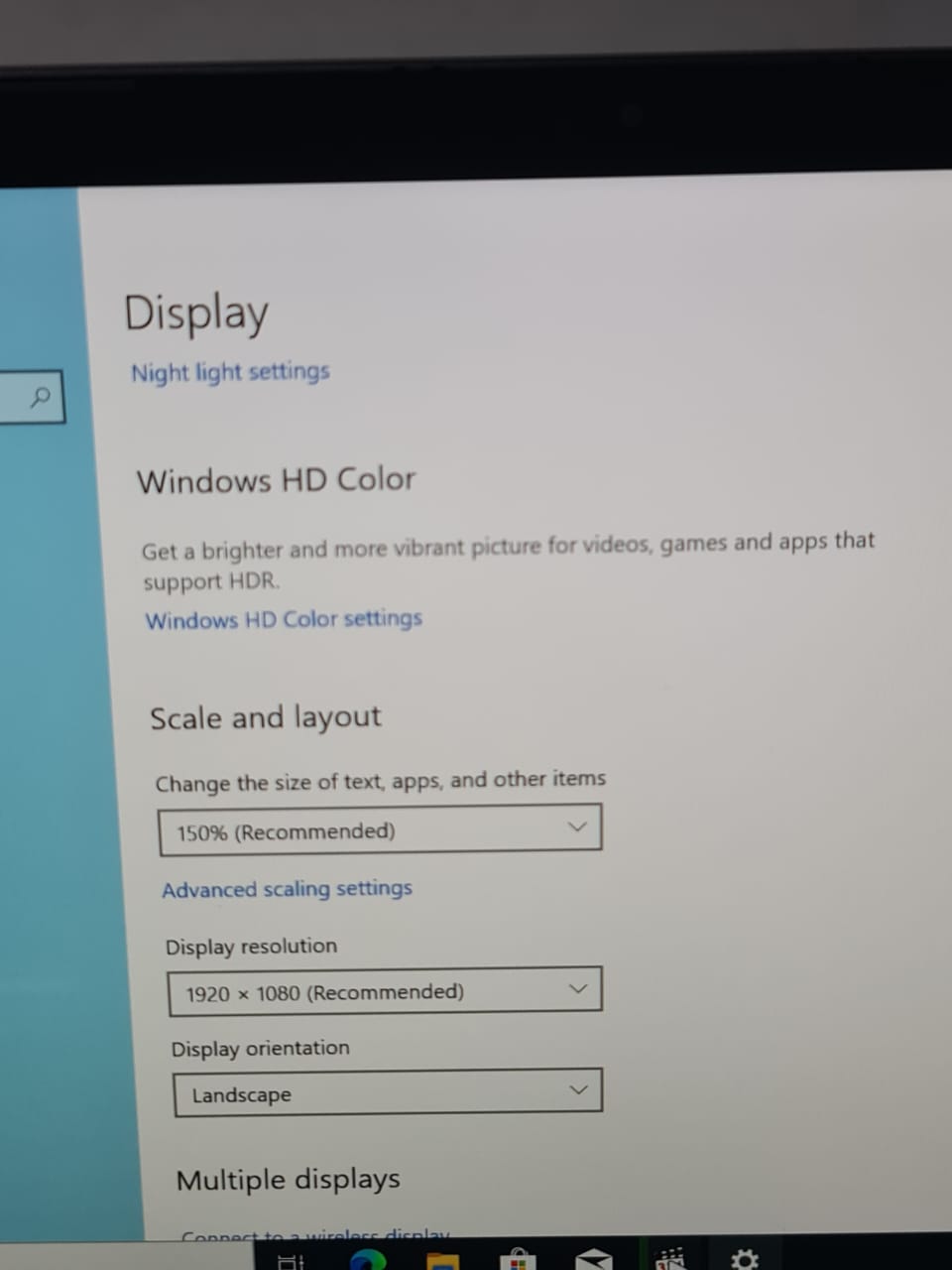 Dell Latitude 13 5300 2-in-1 8th Gen. Core i7 Ram 8 GB SSD 256GB 13.3 FHD Touch X360 Gorilla Glass Screen Windows 10 Pro