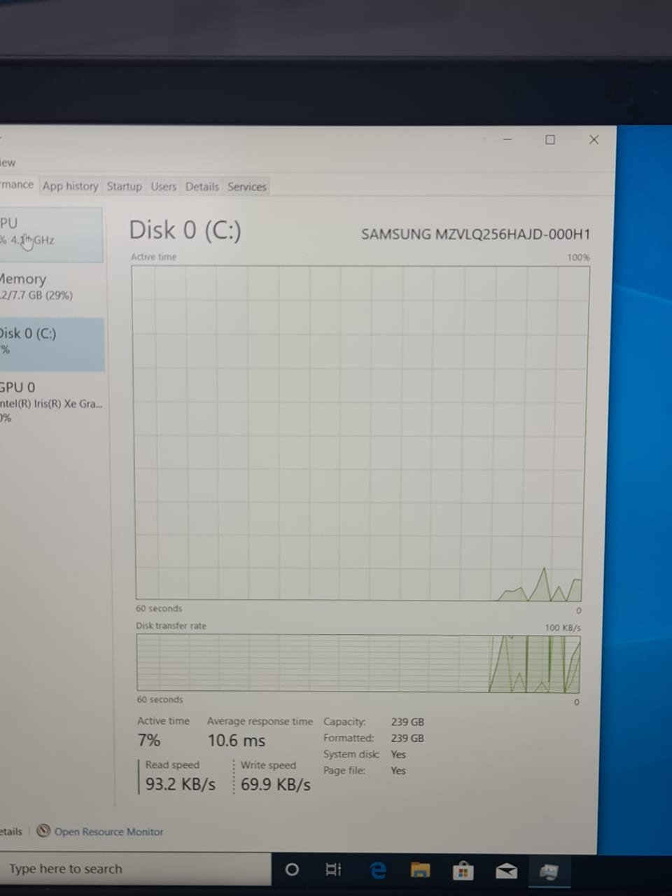Dell Latitude 5520 Core i7 1185g7 – Ram 8G – 256G SSD – intel irex