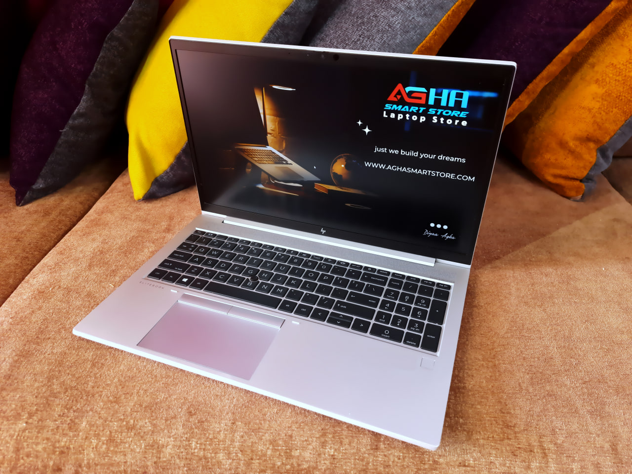 15.6 HP EliteBook 855 G8 (Ryzen 7 5850U – 16GB RAM – AMD Radeon Graphics) FHD
