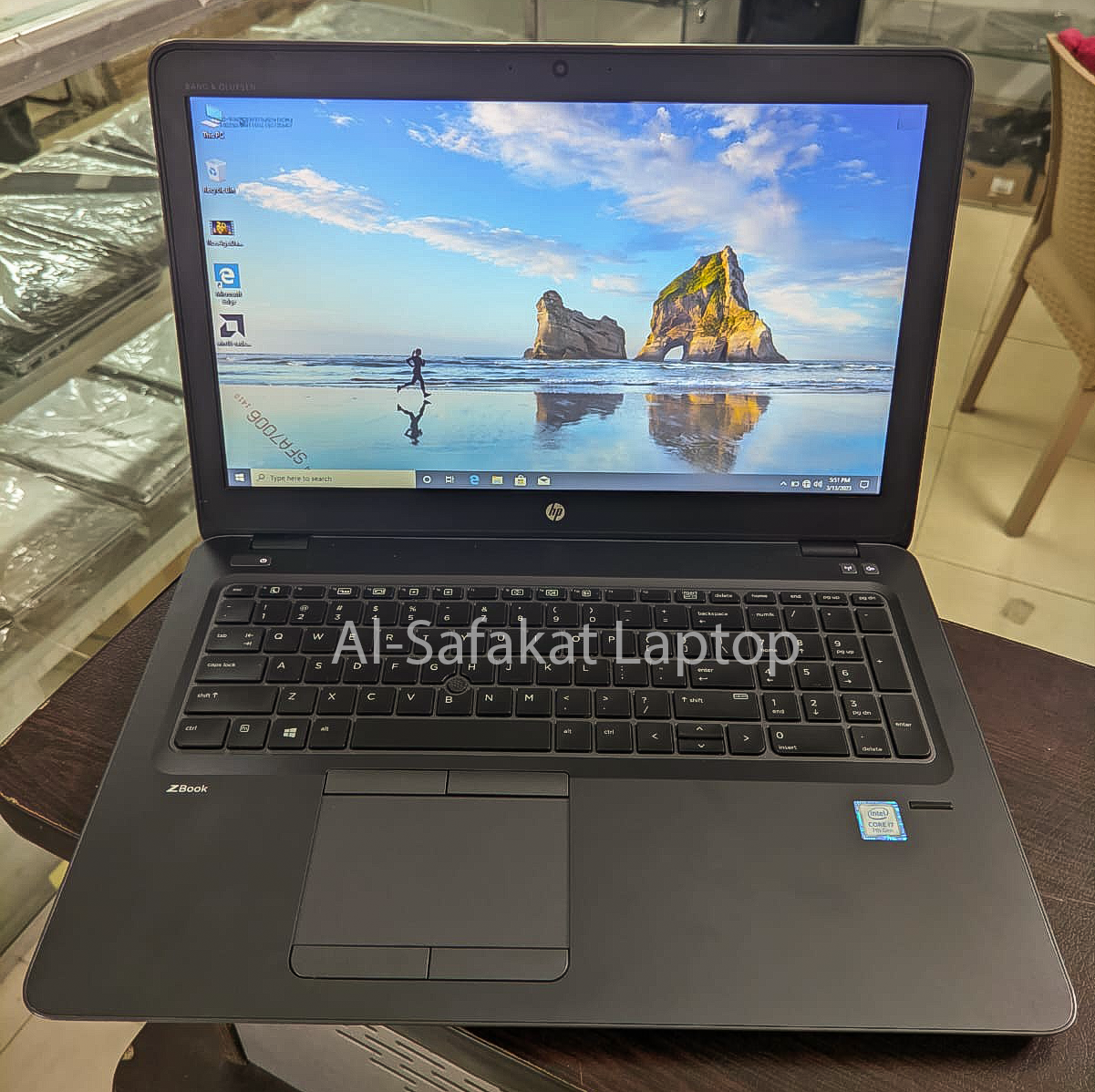 لاب توب Hp Zbook 15u G4 وحش الالعاب والجرافيك بأعلي المواصافات وافضل سعر في مصر كور اي7 سابع 5540