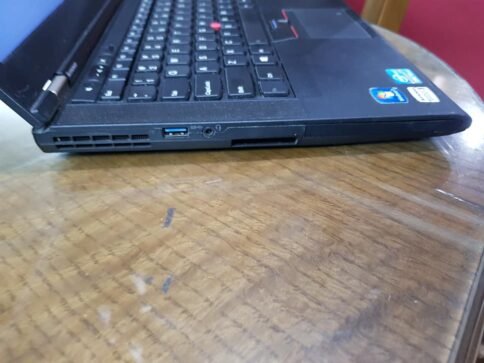 ⁦Lenovo ThinkPad T430s core i5 3rd gen, hdd 500 gb ram 4gb⁩ - الصورة ⁦10⁩