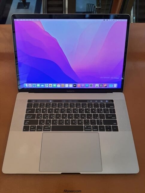 ⁦Apple macbook Pro 2018 . Processor core i7  Ram 16  Hard 512 giga m2⁩ - الصورة ⁦5⁩