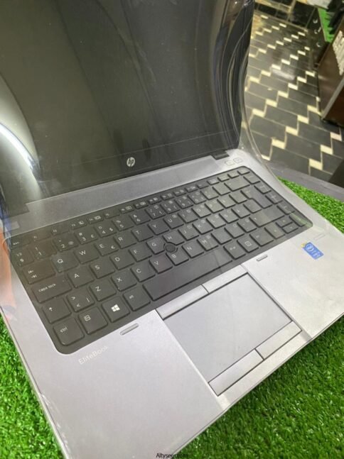 ⁦hp 745 g3 - AMD A10 8700B - HDD 128 SSD M2+HDD 500 HDD - RAM 8G - AMD R6⁩ - الصورة ⁦12⁩